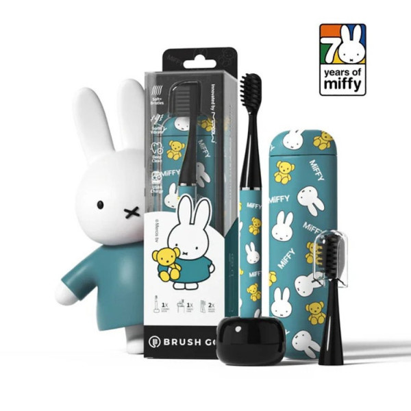 Sanrio智能電煮鍋突襲7eleven ! 同場新品 : 小丸子聯乘Avantgardey 35cm公仔／Ultraman發光藍牙喇叭雕像／望月Pokémon蝴蝶酥（附預購連結）
