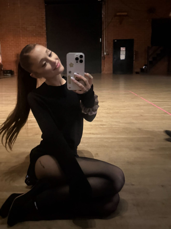 33歲女歌手突然宣佈全面停工！斷崖式暴瘦疑身體亮紅燈！聲明曝︰將暫時淡出
