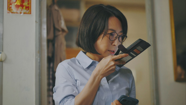 日落下的彩虹｜周家怡演技大爆发句句“入心入肺”获网友封全剧MVP：当之无愧！