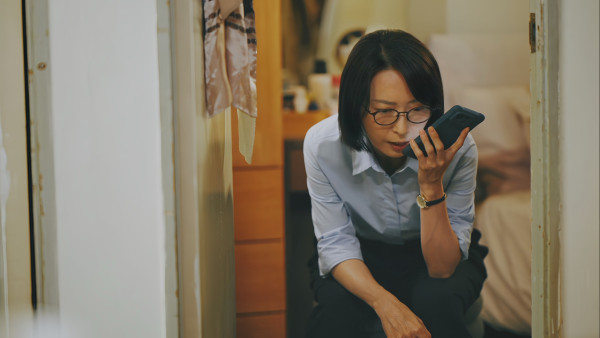 日落下的彩虹｜周家怡演技大爆发句句“入心入肺”获网友封全剧MVP：当之无愧！