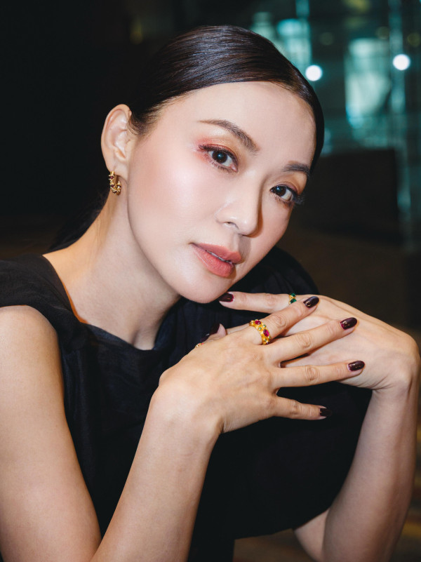 惊传朱晨丽突然闪婚报喜秘密嫁人结婚?闺蜜陈炜爆口6个字疑似泄密