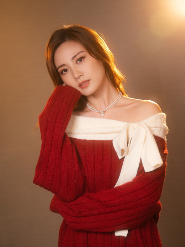 惊传朱晨丽突然闪婚报喜秘密嫁人结婚？闺蜜陈炜爆口6个字疑似泄密