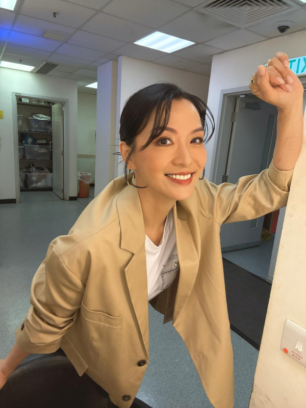 惊传朱晨丽突然闪婚报喜秘密嫁人结婚？闺蜜陈炜爆口6个字疑似泄密