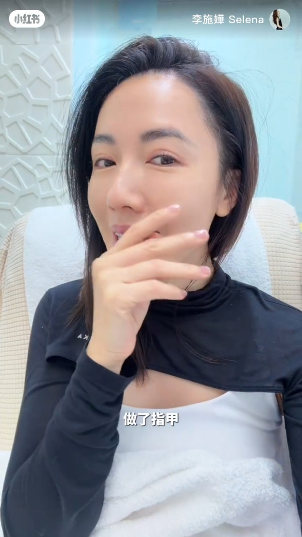 45歲李施嬅兩度被飛後公開單身生活！一舉動證明恨脫單仍然渴望愛情