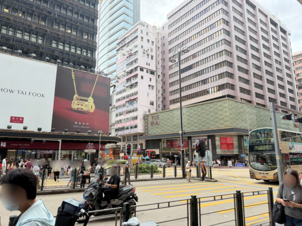 港漂搬佐敦惊现5大优点!月租1万住270尺赞幸福感200%!街坊揭1大隐患