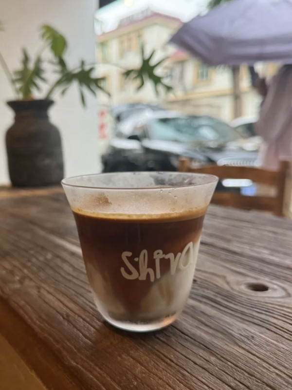 深圳梧桐山6大隱世咖啡店攻略！山林溪谷碧道/韓系純白建築、附周邊景點 