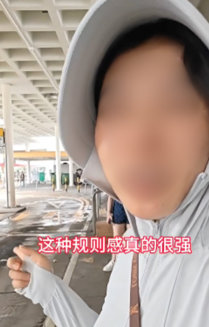 内地女游港因1原因截出租车遭狠拒！批“有钱不赚” 网友力撑司机“教做人”