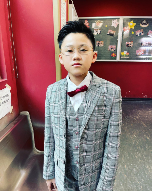 《愛回家》童星Philip仔暫別幕前久違現身！15歲近況暴風長高蛻變帥氣少男