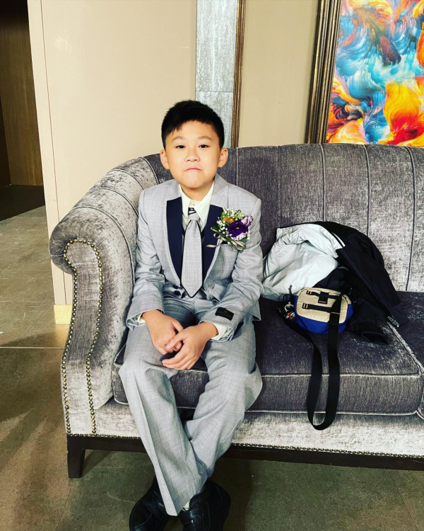《愛回家》童星Philip仔暫別幕前久違現身！15歲近況暴風長高蛻變帥氣少男