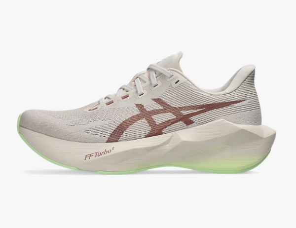 Threads洗版!4大ASICS「旅行暴走神鞋」:遊日狂走2萬步零腳痛 超強推進承托扁平足救星!