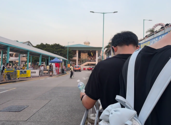 热浪袭港车厢变桑拿!九巴冷气惹民怨乘客热到晕 前员工发图爆1无奈真相 附官方回应