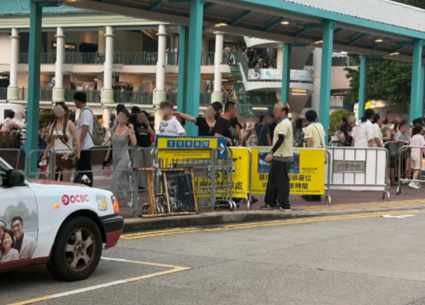 热浪袭港车厢变桑拿！九巴冷气惹民怨乘客热到晕 前员工发图爆1无奈真相 附官方回应