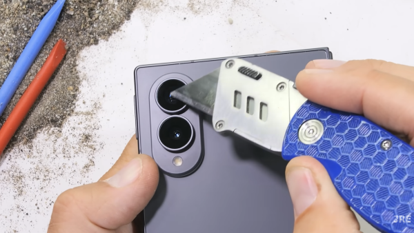 Samsung Galaxy Z Fold 8 暴力耐用測試影片公開 刮花、反向彎曲等4大地獄級考驗結果令人震驚