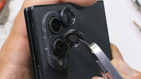 Samsung Galaxy Z Fold 8 暴力耐用測試影片公開 刮花、反向彎曲等4大地獄級考驗結果令人震驚