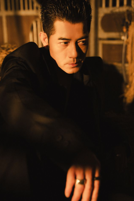 郭富城演繹馬會年度主題曲《衝衝衝》！MV耗資200萬邀請世界級排舞師