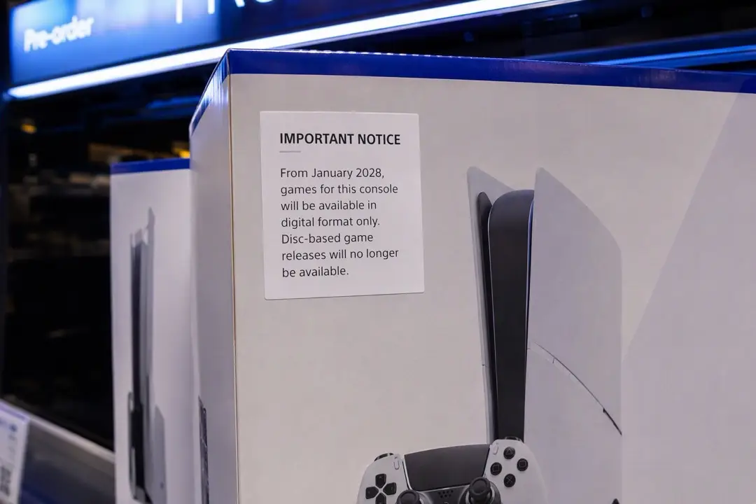 PS5 包裝驚現 2028 數碼化警示！新作或只限下載　實體收藏玩家關注遊戲所有權