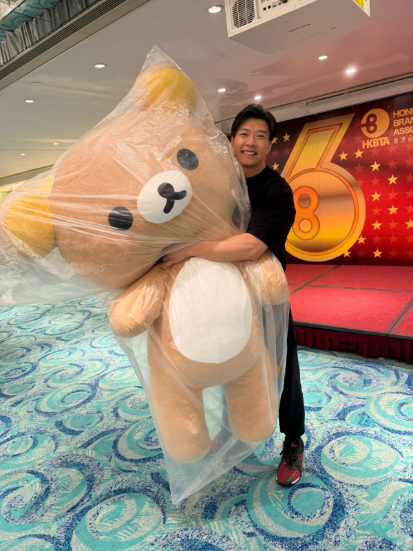 三代同糖｜Terry李偉健唯一倖存者過渡處境劇！爆肌香港先生傻氣形象真實年齡令人震驚