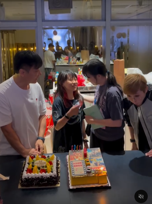 錢嘉樂61歲生日全家福曝兩女兒顏值變化！13歲大女青春期一舉動獲讚好有家教