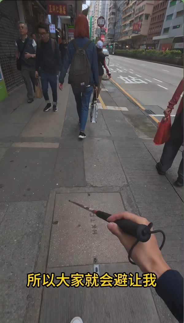 內地視障客實測香港無障礙！激讚港鐵盲道直通閘機 揭1神級設施應推全國