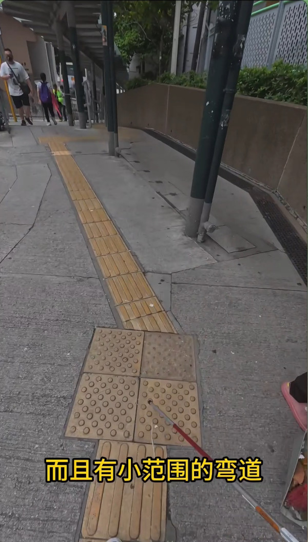 內地視障客實測香港無障礙！激讚港鐵盲道直通閘機 揭1神級設施應推全國