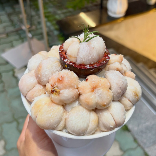 圖片來源:Instagram@gd__bing 夏日遊韓必食!首爾刨冰8大推介附地址 韓屋傳統紅豆/無花果麻糬/Sanrio可愛造型