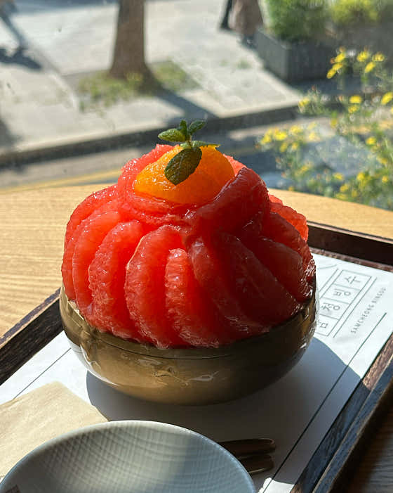 圖片來源:Naver 夏日遊韓必食!首爾刨冰8大推介附地址 韓屋傳統紅豆/無花果麻糬/Sanrio可愛造型