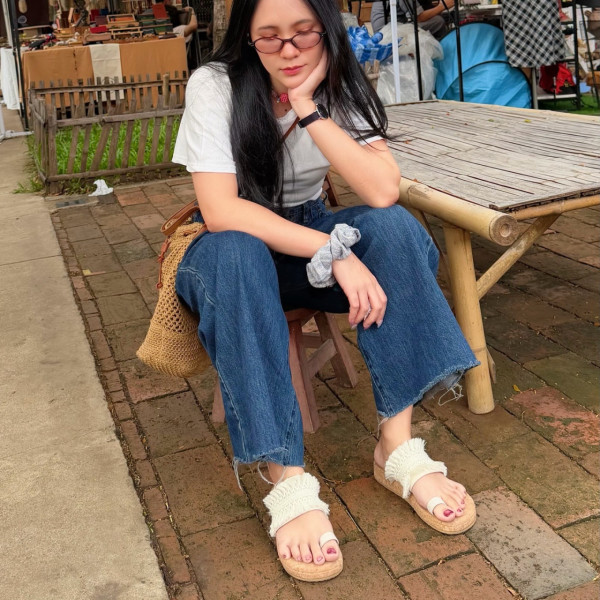 渡假必備！泰國潮牌拖鞋6大推介附地址 立體花朵、清邁文青草蓆鞋、防滑涼鞋 
