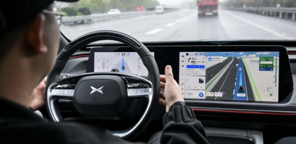 電動車買家等埋先？中國擬2027年實施車用新制 強制19項功能回歸實體按鍵