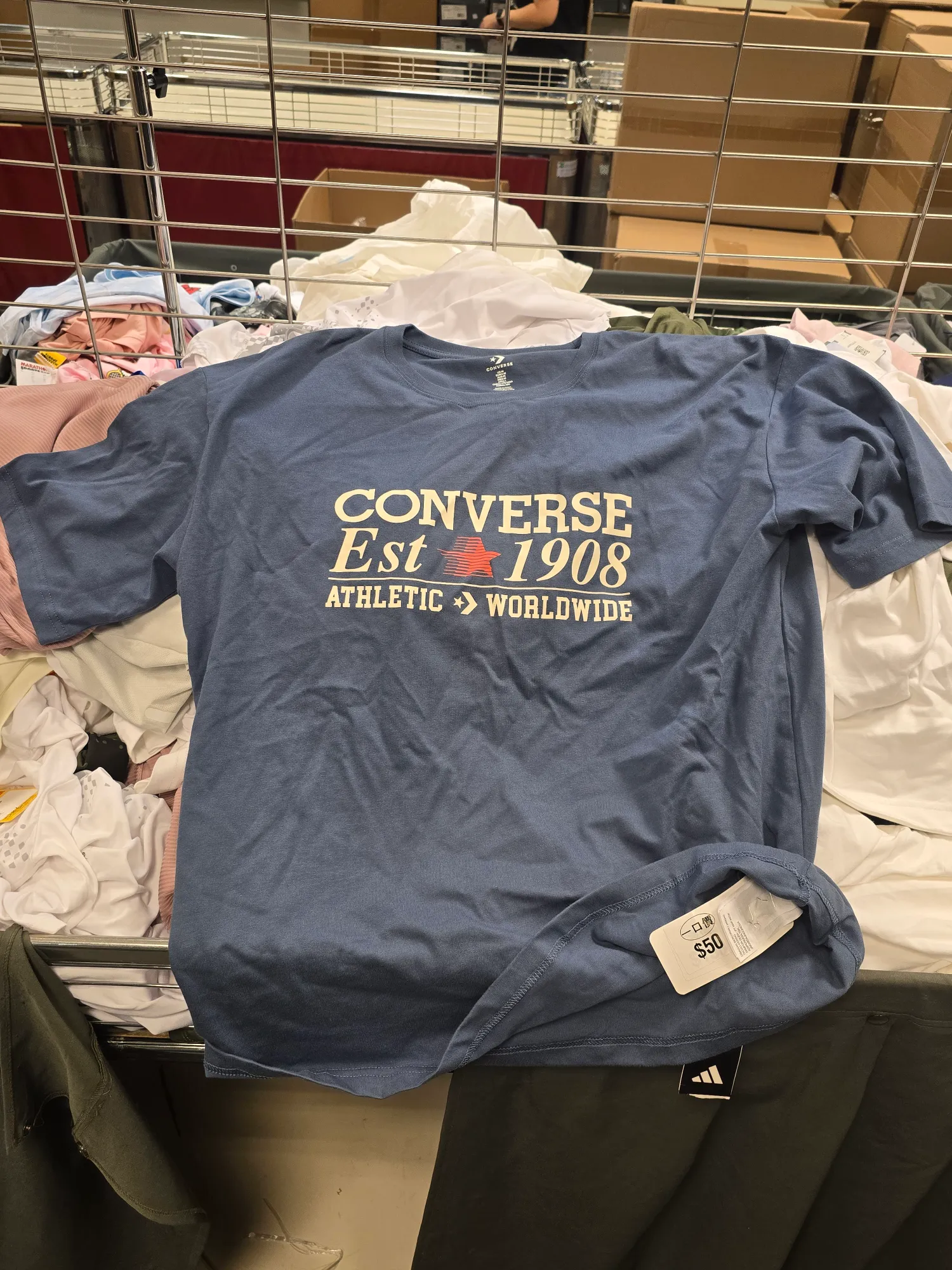 開倉優惠|馬拉松運動名牌開倉低至2折!adidas/Nike/Converse鞋低至$80!T恤、運動外套$50起