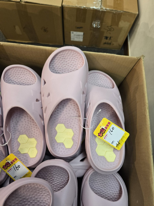 開倉優惠|馬拉松運動名牌開倉低至2折!adidas/Nike/Converse鞋低至$80!T恤、運動外套$50起