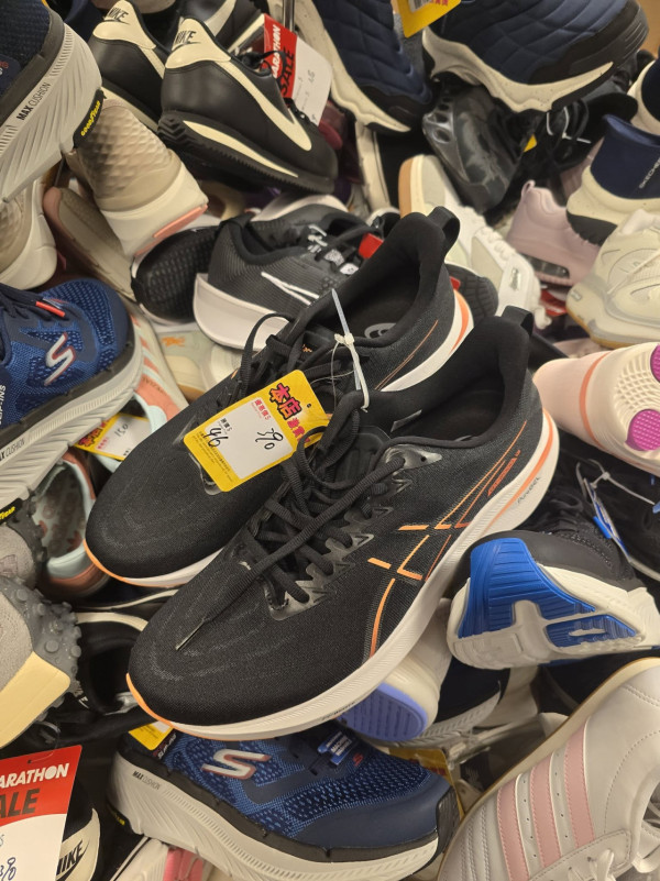 開倉優惠|馬拉松運動名牌開倉低至2折!adidas/Nike/Converse鞋低至$80!T恤、運動外套$50起