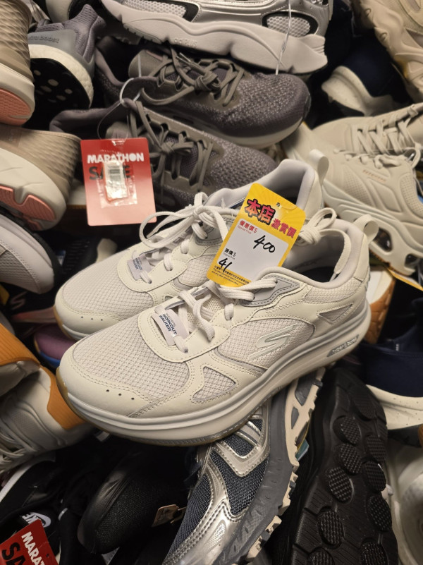 開倉優惠|馬拉松運動名牌開倉低至2折!adidas/Nike/Converse鞋低至$80!T恤、運動外套$50起