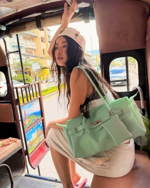 韓國Y2K熱潮！果凍風格手袋推介 女團同款、平價版Birkin、夏日出遊打卡必備 