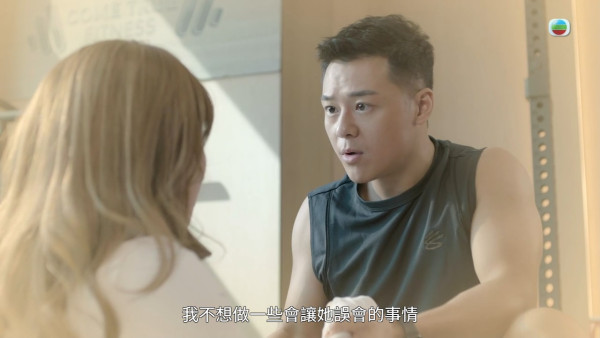 三代同糖｜關曜儁豁出去扮美少女兼玫瑰禮服俠！造型極吸睛竟叫車婉婉做「媽咪」