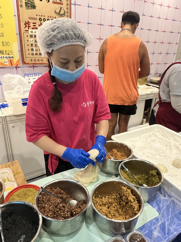 美食博覽2026｜現場直擊10大特色美食推介！魚子醬清酒雪糕/阿華田薄荷巴斯克/潮式鵝肝多士