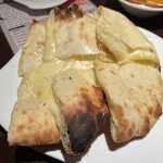 圖片來源:tabelog Threads網民狂推日本Naan!東京必食6間印度餐廳 邪惡明太子/蜂蜜拉絲芝士印度烤餅