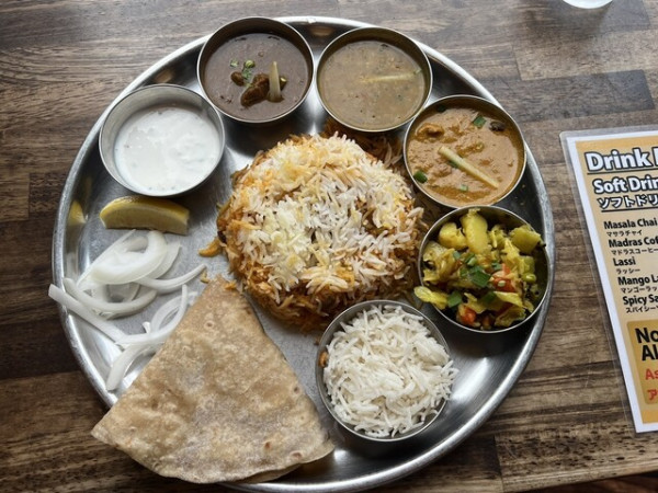 圖片來源:tabelog Threads網民狂推日本Naan!東京必食6間印度餐廳 邪惡明太子/蜂蜜拉絲芝士印度烤餅
