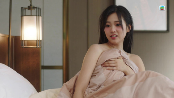 夫妻的博弈｜郭柏妍素顏上演「烏Wear苦命家嫂」晒強超反差萌姣嗲晒多元演技