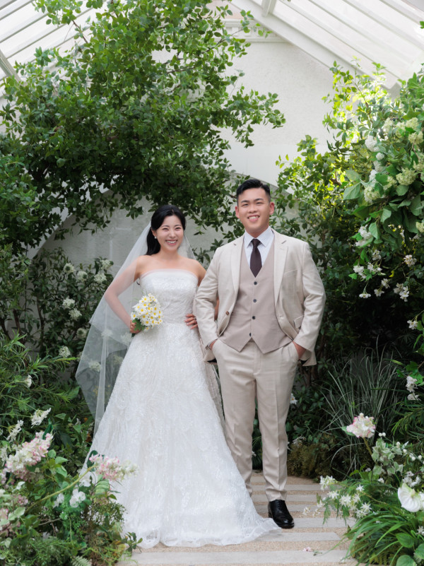 前TVB氣質主播公佈結婚喜訊過大禮！豪晒3層金豬牌金器陣！未婚夫肉緊錫錫閃爆