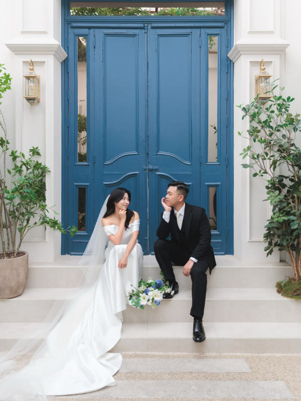前TVB氣質主播公佈結婚喜訊過大禮！豪晒3層金豬牌金器陣！未婚夫肉緊錫錫閃爆