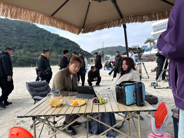 《夫妻的博弈》傅嘉莉性感背後有苦自知：試足60套衫獲封「高難度造型衣架」