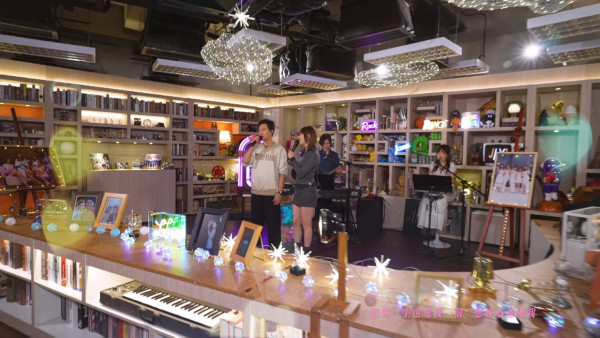 J Music｜《女神配對計劃》CP齊放閃！GM葉蒨文深情合唱《一生愛你一個》閃爆全場