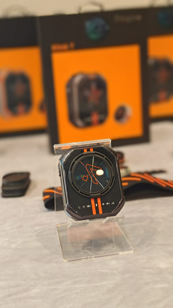 香港電腦通訊節 2026｜RugOne XLink-7 AI 運動對講機登場！84g 輕量三防、4G 全雙工通話、SOS 定位