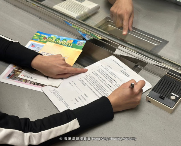 房屋署推出的“空置单位翻新津贴”(俗称公屋装修津贴)新修订政策现已全面实施。(图片来源:FB@房委会 - 公屋人情风貌 Housing Authority - Public Housing Vistas)