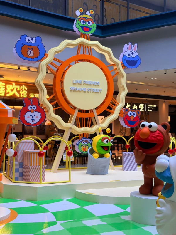 深圳南山LINE FRIENDS × 芝麻街快閃展!巨型IP裝置/限定巴士免費影 即睇8大打卡位