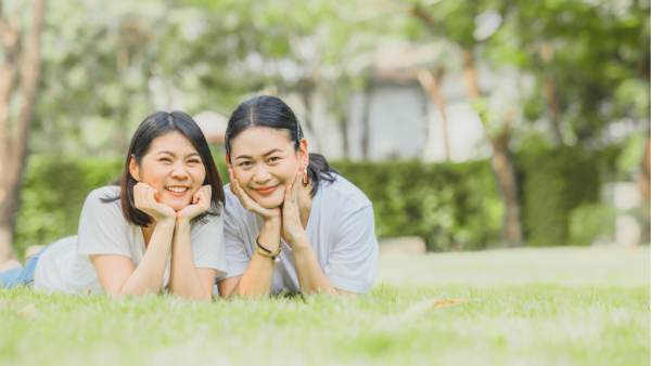 图片资料来源：Facebook@美丽而剽悍 妇产科女医 新竹竹北 张瑜芹医师、Facebook@谢筱芸医师的泌密诊疗室