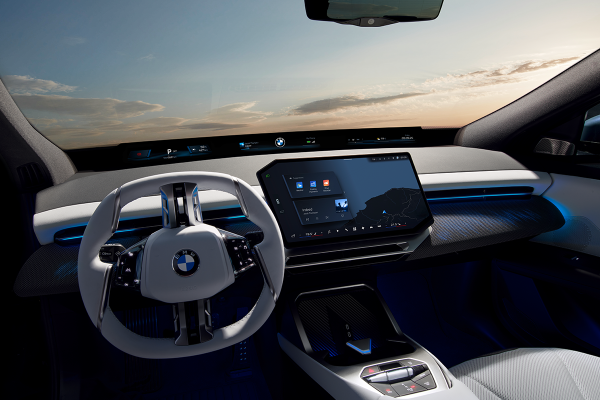 全新「BMW iX3」純電SUV正式登陸香港！805km超長續航/全景巨幕/規格/一換一價錢一覽