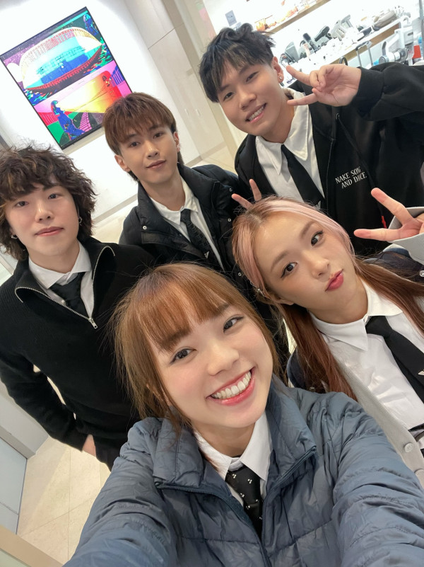 声梦组合Plan V惊爆不和拆伙内幕!官宣成员退队 队友点名爆料控诉自作主张
