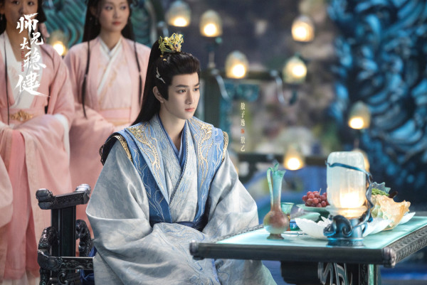 师兄太稳健线上看|魏哲鸣仙侠喜剧4大剧情看点!追剧日历/更新时间/演员阵容