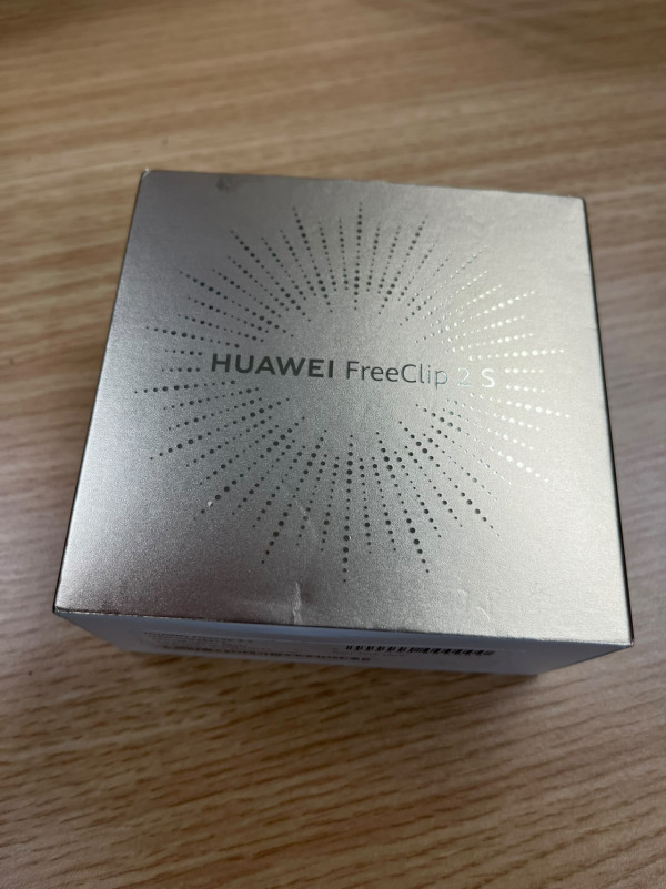 時尚「耳環耳機」新標竿！HUAWEI FreeClip 2 S 開箱實測：鎏光水晶外觀、無感戴足全日 上班運動穿搭必備